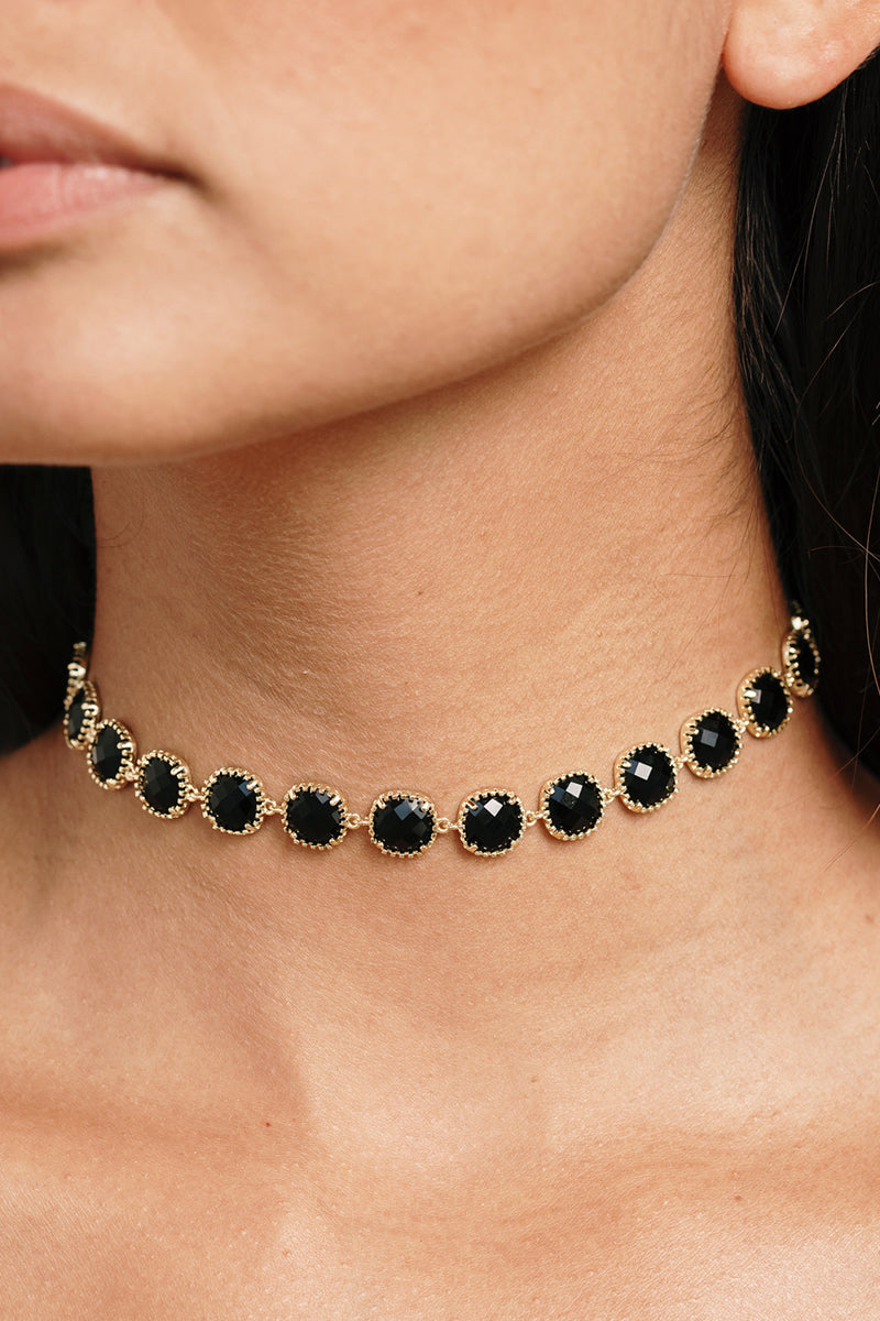 The Andorra Choker in Black