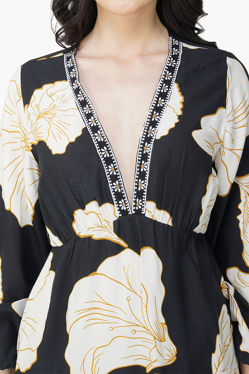 Black And White Floral Daze Printed Maxi Dress