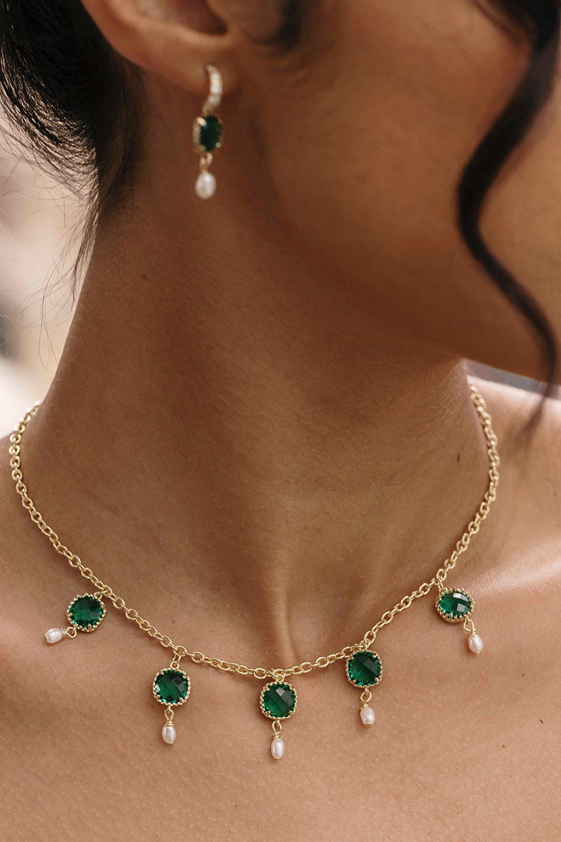The Alicante Choker in Emerald Green