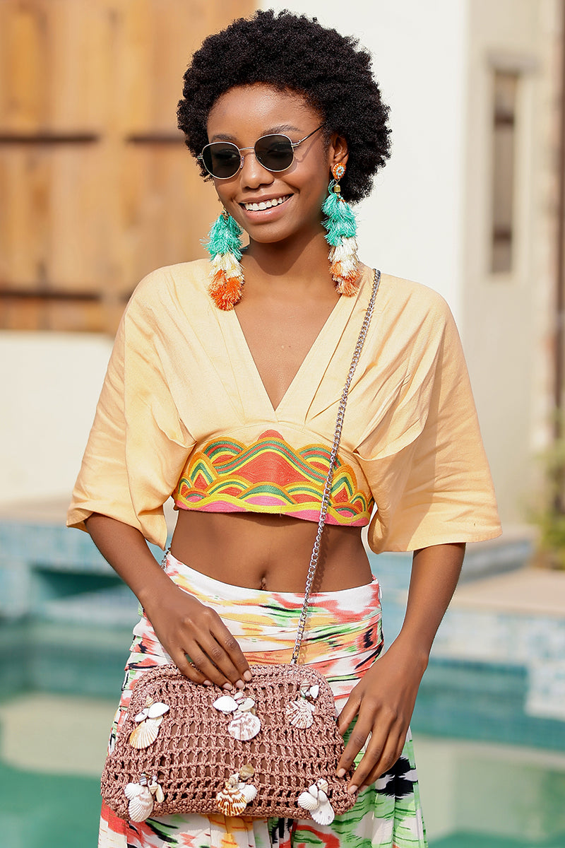 Crochet Shell Clutch | America & Beyond